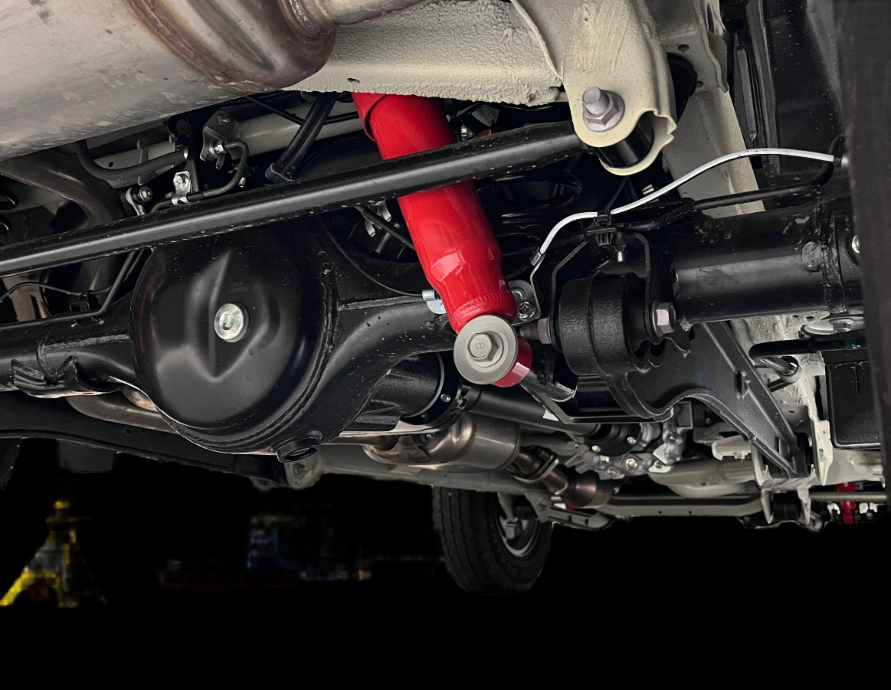 KYB Skorched4s heavy duty shock fitted to the rear of a Suzuki Jimny JB74